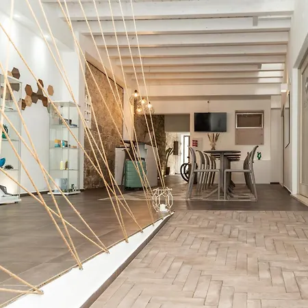 Aras Boutique 维拉西米乌斯