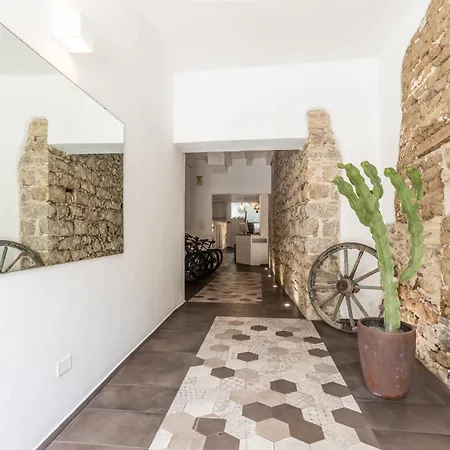 Aras Boutique Hotel
