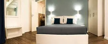 מלון Aras Boutique 3*